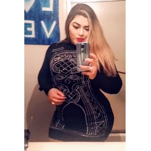 Meet your Posher, Yajaira